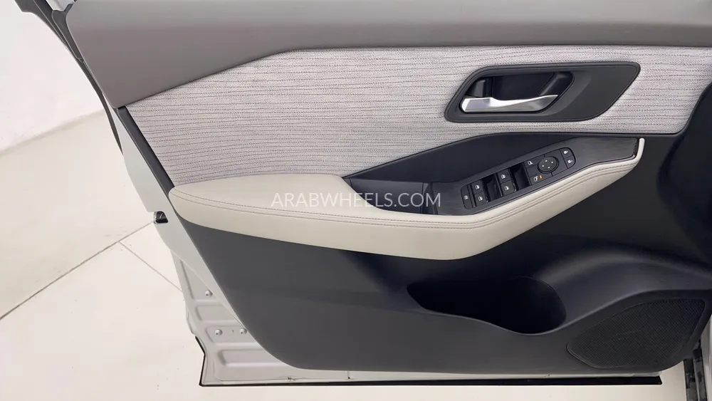 Nissan X-Trail 2024 for Sale in Dubai Image-21