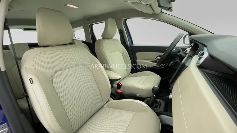 Renault Duster 2023 for Sale in Dubai Image-27
