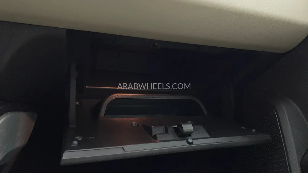 Renault Duster 2023 for Sale in Dubai Image-33