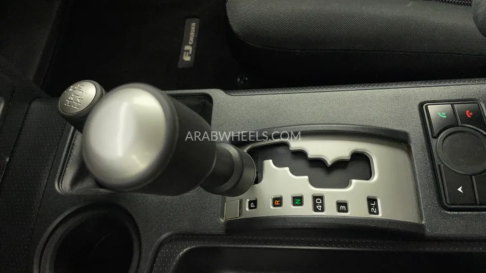 Toyota FJ Cruiser 2022 for Sale in Dubai Image-18