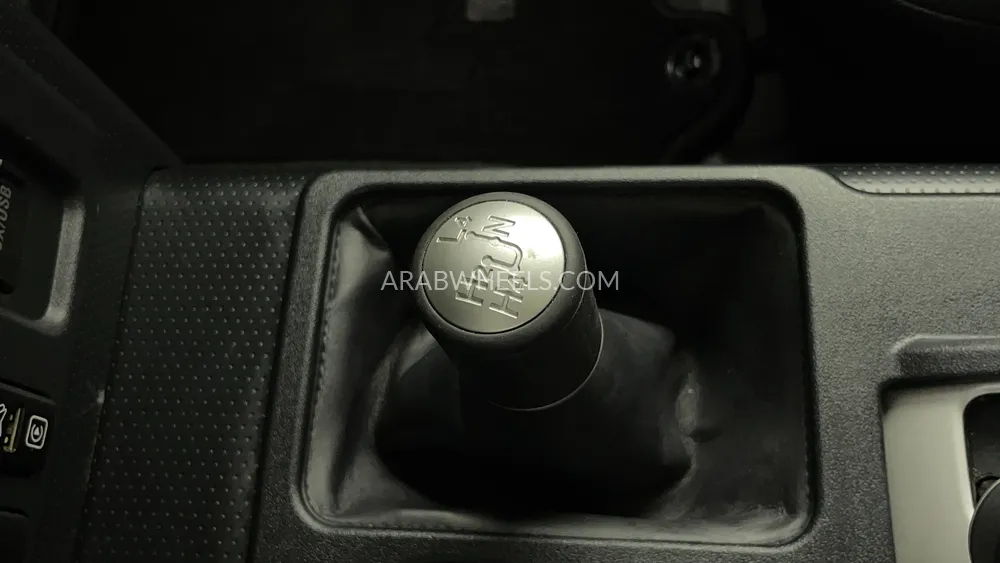 Toyota FJ Cruiser 2022 for Sale in Dubai Image-32