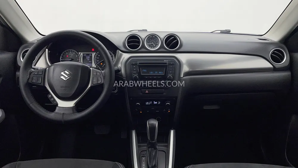 Suzuki Vitara 2017 for Sale in Dubai Image-12