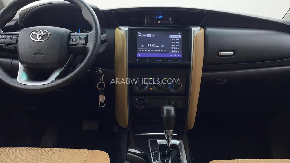 Toyota Fortuner 2024 for Sale in Dubai Image-14
