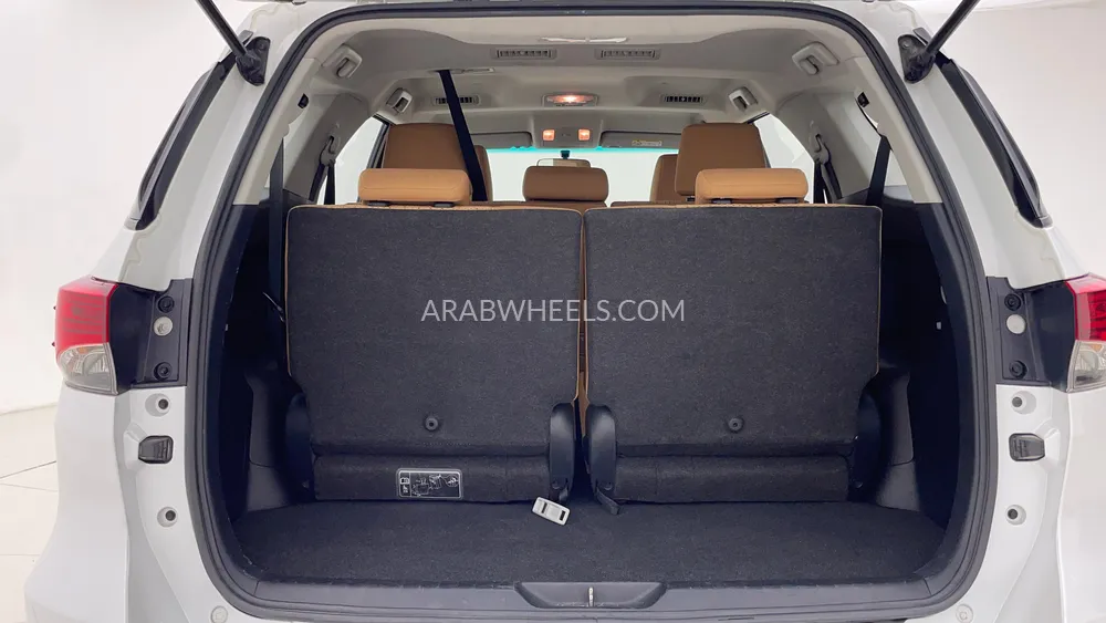 Toyota Fortuner 2024 for Sale in Dubai Image-25