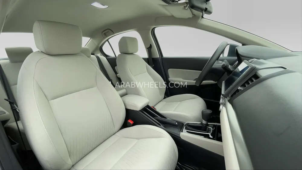 Honda City 2024 for Sale in Dubai Image-25