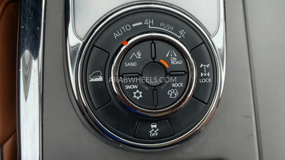 نيسان باترول 2023 for Sale in دبي Image-35