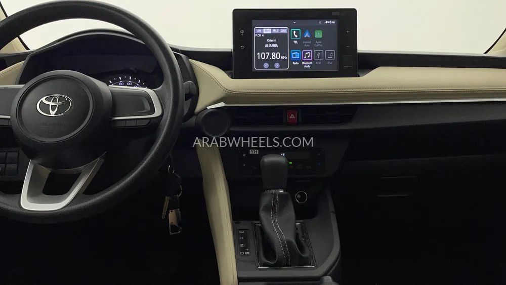 Toyota Yaris 2023 for Sale in Dubai Image-14