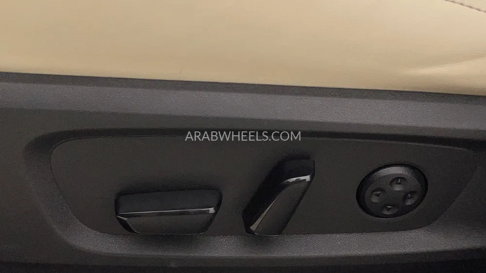 إنفينيتي QX60 2023 for Sale in دبي Image-24