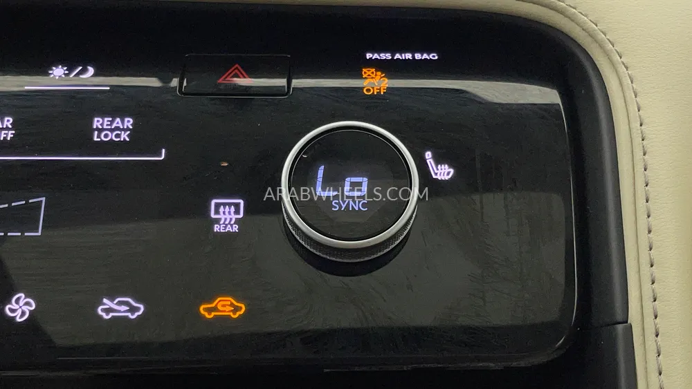 إنفينيتي QX60 2023 for Sale in دبي Image-59