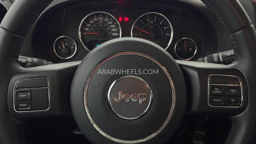 جيب رانجلر 2018 for Sale in دبي Image-37