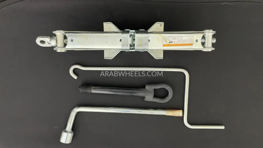 Toyota Yaris 2024 for Sale in Dubai Image-27