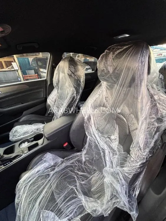 Hyundai Sonata 2015 for Sale in Ajman Image-11