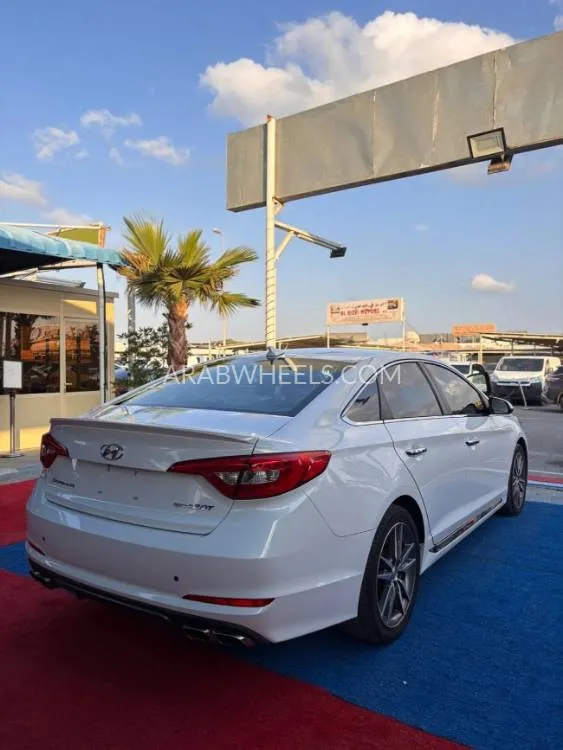 Hyundai Sonata 2015 for Sale in Ajman Image-13