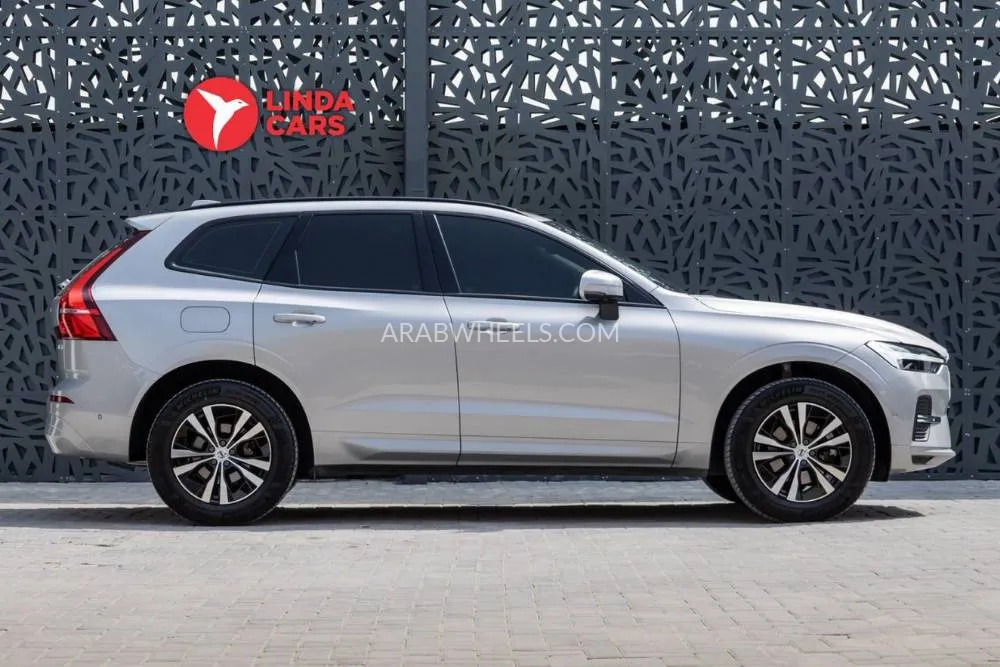 Volvo XC60 2024 for Sale in Dubai Image-7