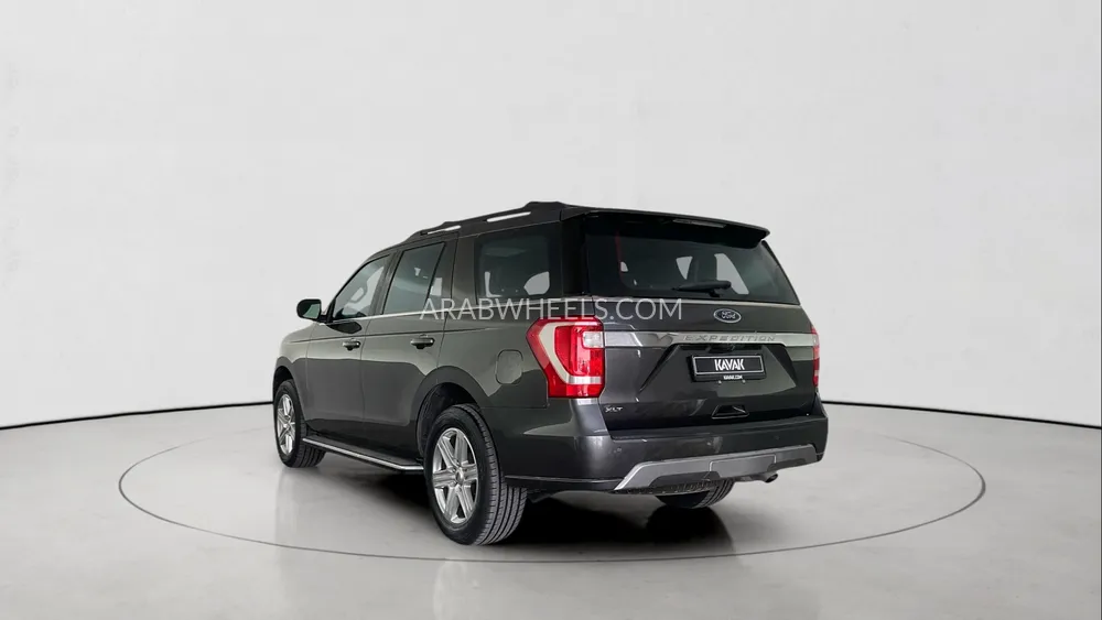 Ford Expedition 2020 for Sale in Sharjah Image-4