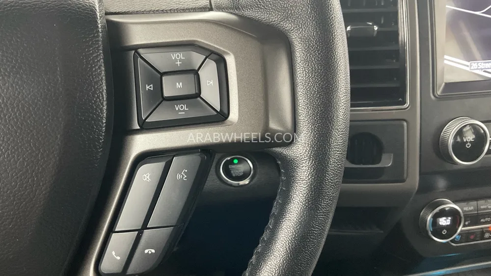 Ford Expedition 2020 for Sale in Sharjah Image-17