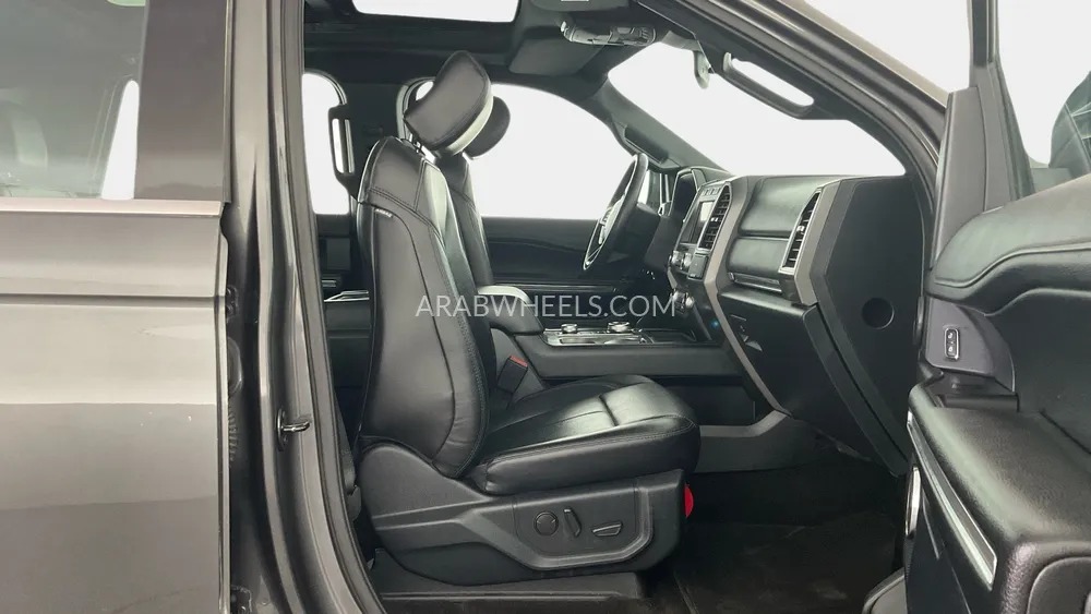 Ford Expedition 2020 for Sale in Sharjah Image-27