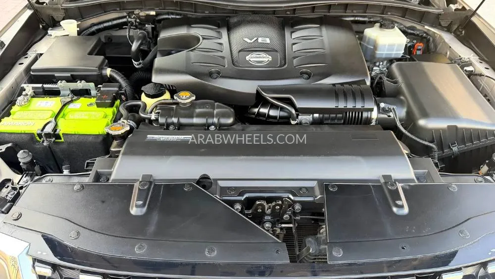 Nissan Patrol 2021 for Sale in Dubai Image-13