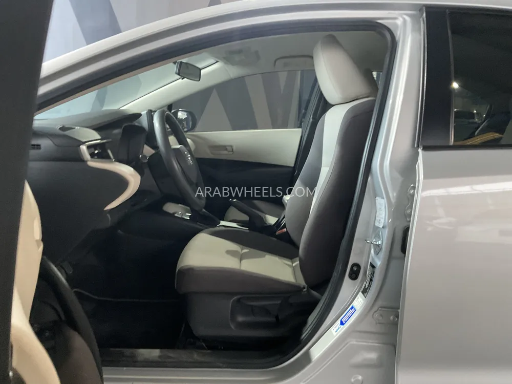 Toyota Corolla 2022 for Sale in Sharjah Image-7