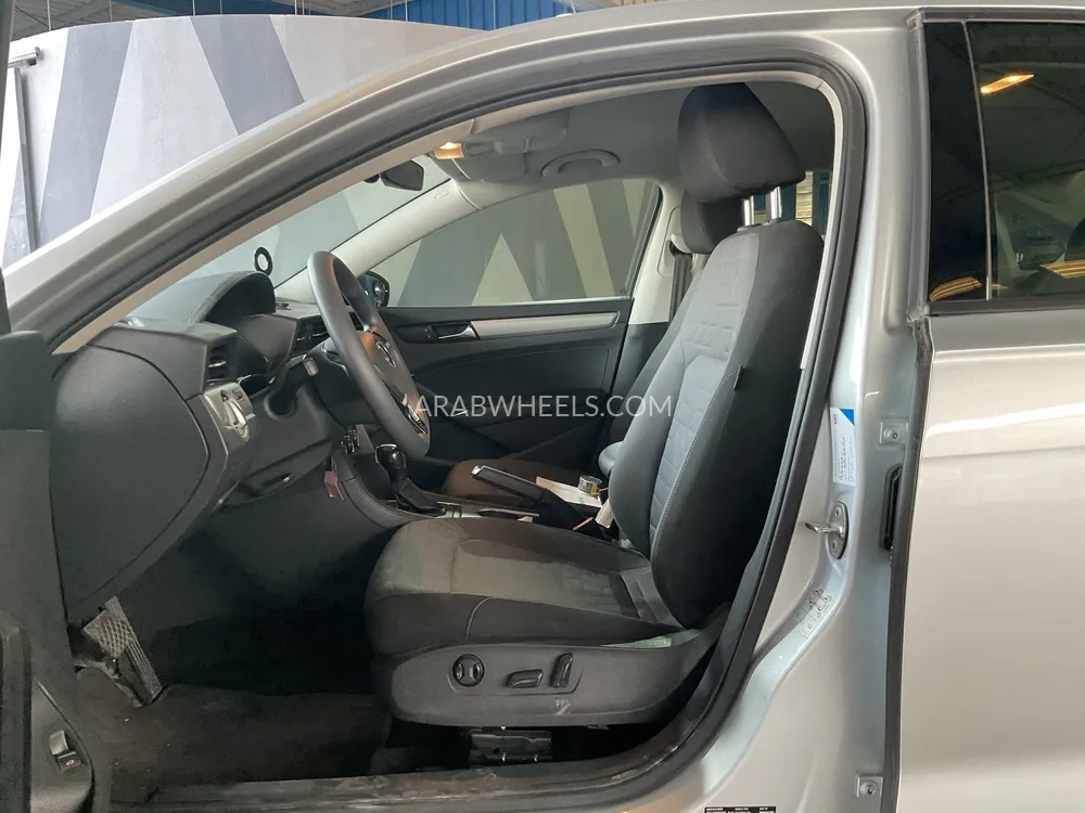 Volkswagen Passat 2021 for Sale in Sharjah Image-7