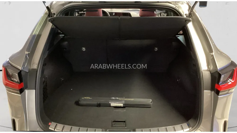 Lexus NX 2025 for Sale in Sharjah Image-15