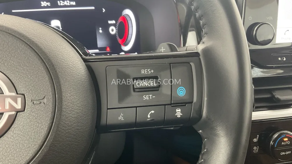 Nissan Pathfinder 2024 for Sale in Sharjah Image-17