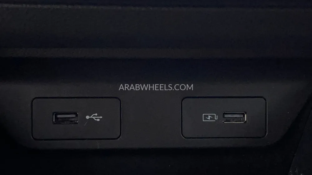 Geely Coolray 2025 for Sale in Dubai Image-59