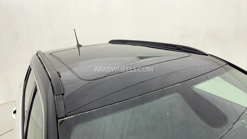 Jeep Compass 2020 for Sale in Dubai Image-11