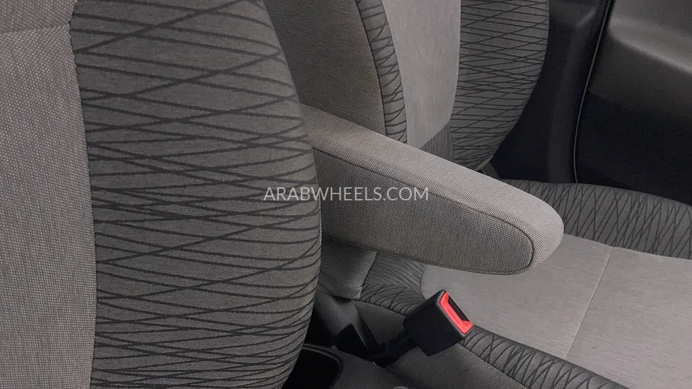 Kia Pegas 2023 for Sale in Dubai Image-34