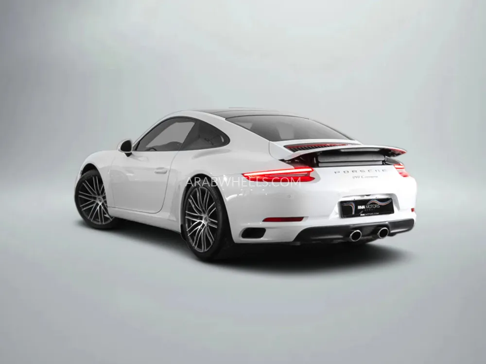 Porsche 911 2019 for Sale in Dubai Image-2