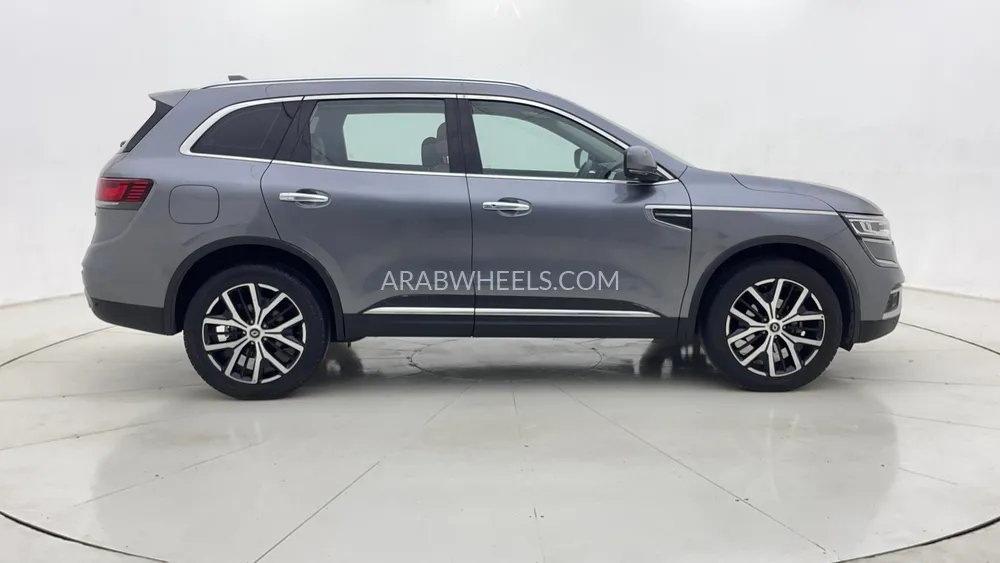 Renault Koleos 2023 for Sale in Dubai Image-2