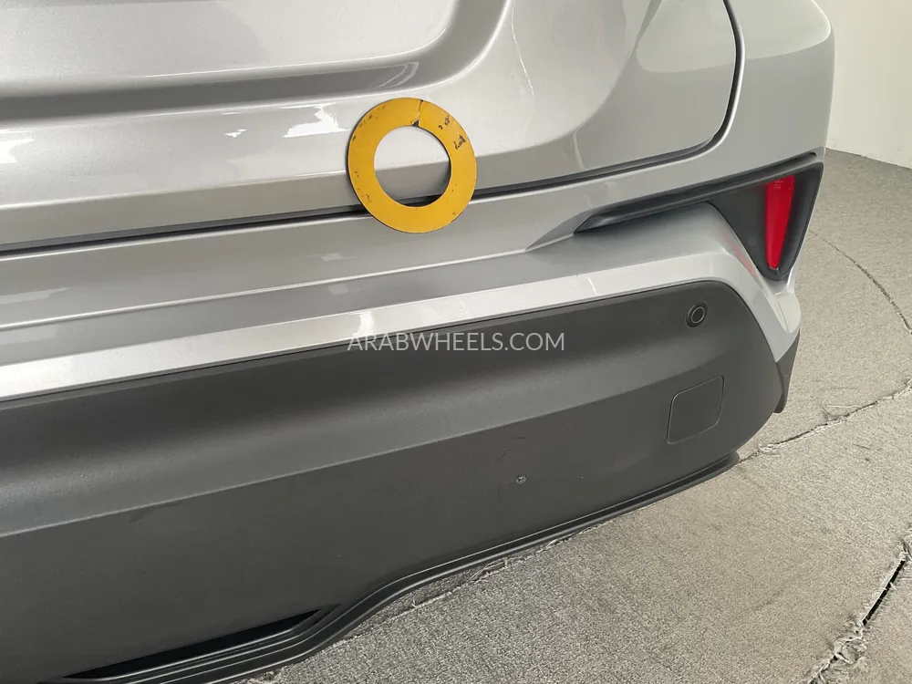 Toyota C-HR 2022 for Sale in Sharjah Image-32