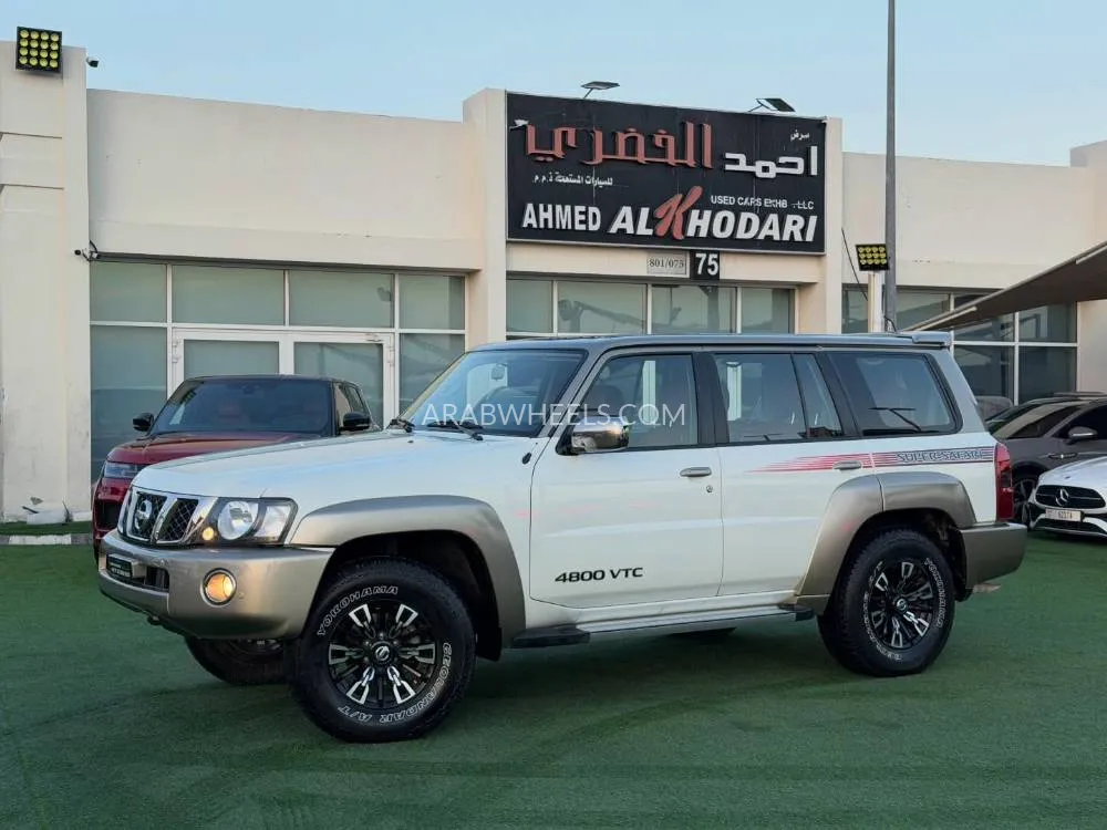 Nissan Patrol 2023 for Sale in Sharjah Image-2