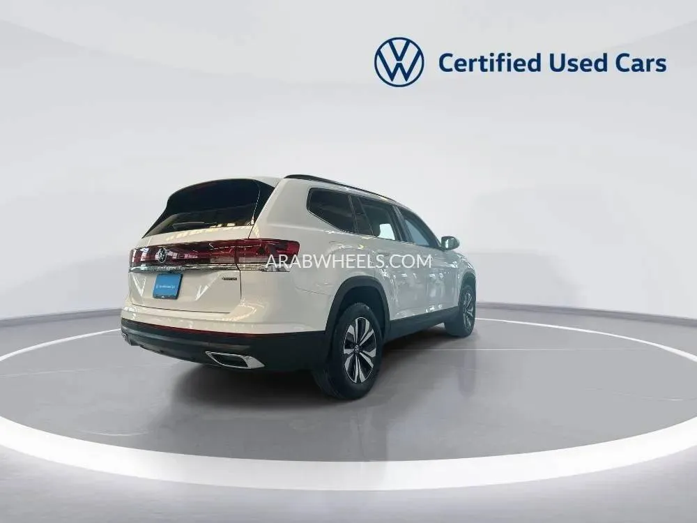 Volkswagen Teramont 2024 for Sale in Dubai Image-6