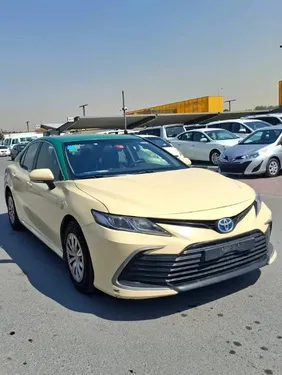 Toyota Camry 2.5L Hybrid XLE 2022
