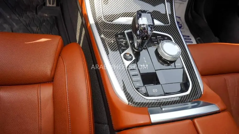 BMW iX5 2023 for Sale in Ajman Image-4