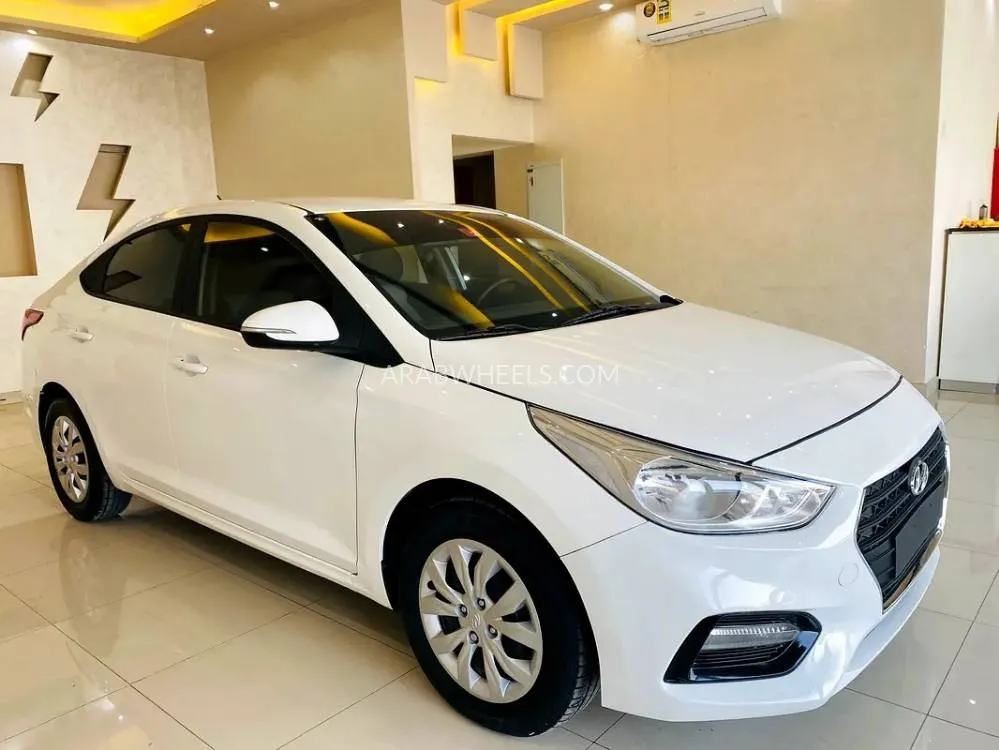 Hyundai Accent 2019 for Sale in Sharjah Image-10