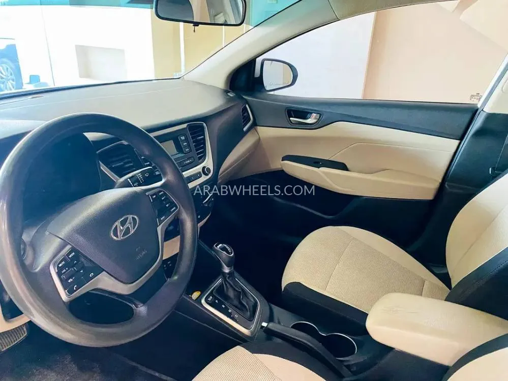 Hyundai Accent 2019 for Sale in Sharjah Image-15