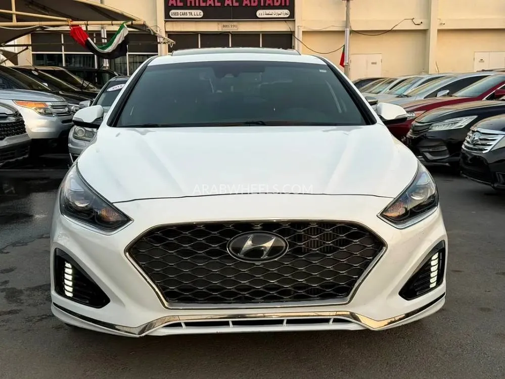 Hyundai Sonata 2018 for Sale in Dubai Image-2