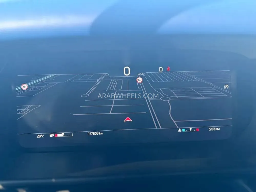 لاند روفر ديفندر 2023 for Sale in الشارقة Image-2