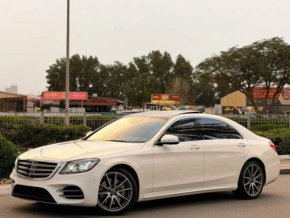 Mercedes Benz CLS Class 2018 for Sale in Dubai Image-11