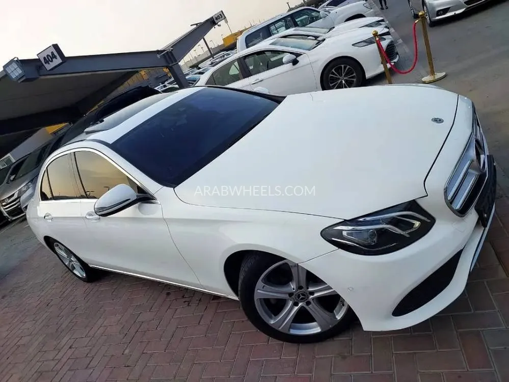 Mercedes Benz E Class 2017 for Sale in Sharjah Image-8