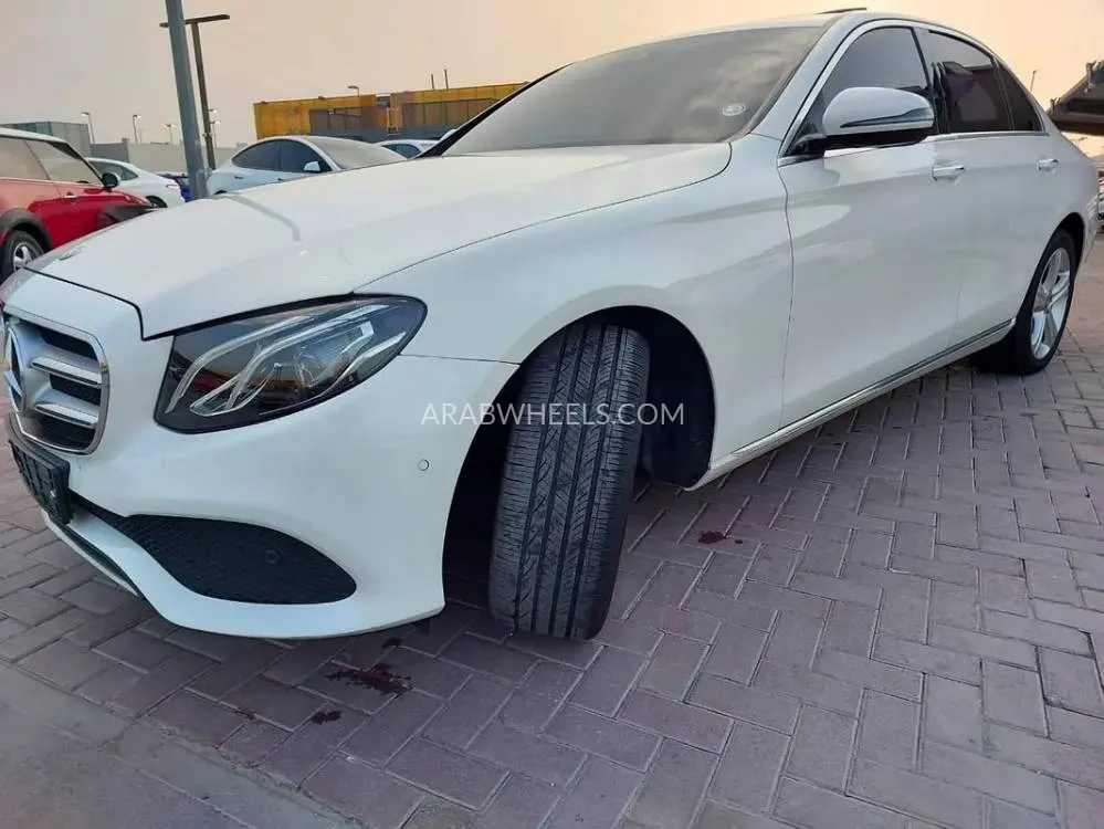 Mercedes Benz E Class 2017 for Sale in Sharjah Image-13