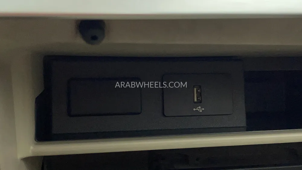 ميتسوبيشي باجيرو 2017 for Sale in دبي Image-44