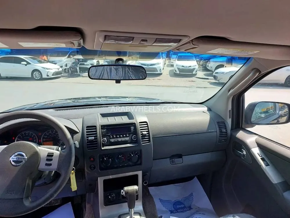 Nissan Pathfinder 2011 for Sale in Sharjah Image-7