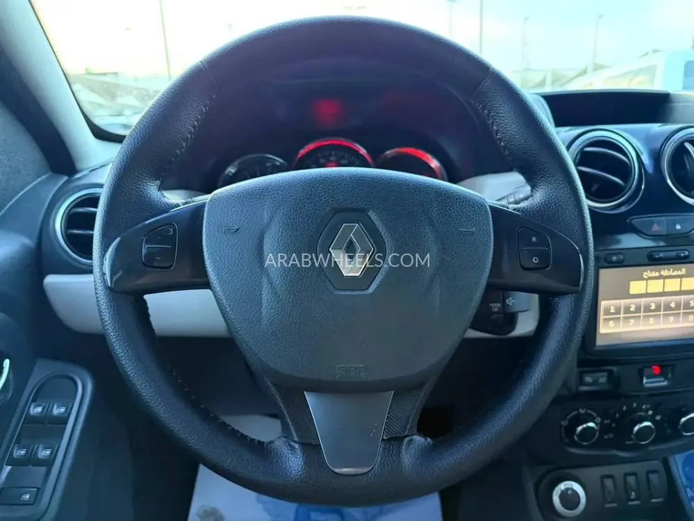 Renault Duster 2018 for Sale in Dubai Image-5