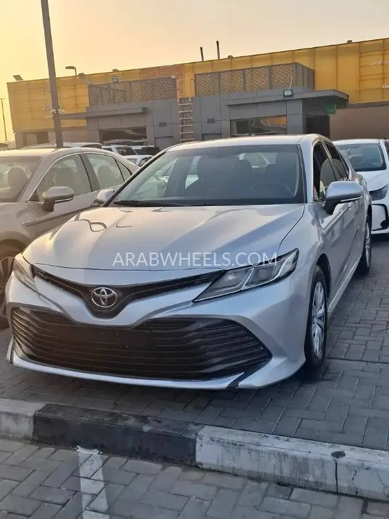 Toyota Camry 2020 for Sale in Sharjah Image-6