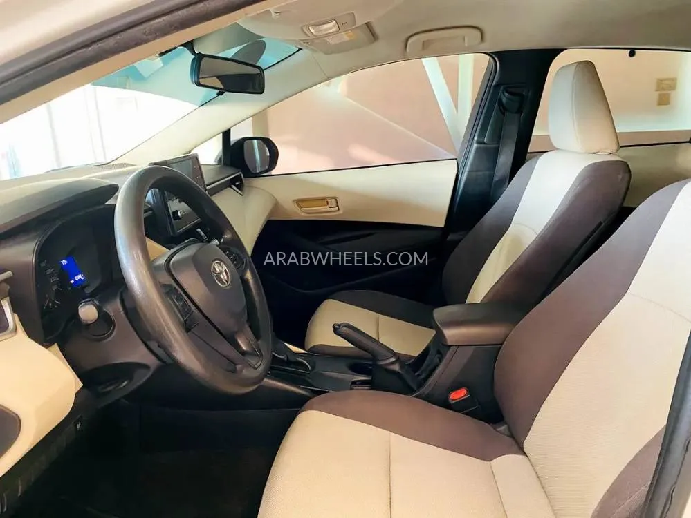 Toyota Corolla 2020 for Sale in Sharjah Image-5