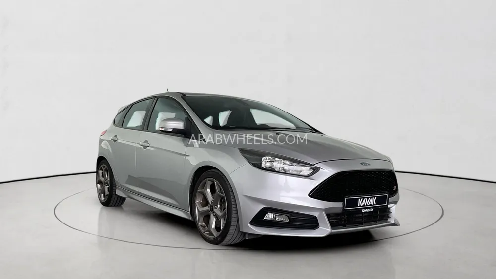 Ford Focus 2018 for Sale in Sharjah Image-3
