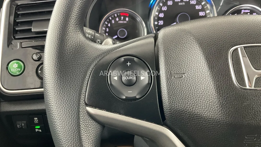 Honda City 2019 for Sale in Dubai Image-19